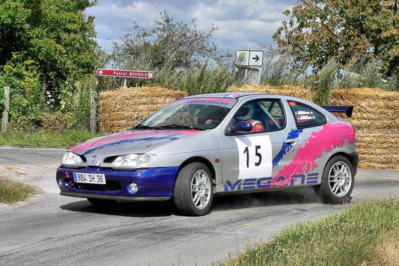 ZRea Megane Cup.jpg